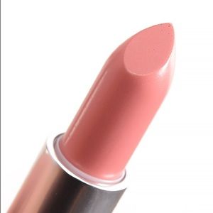 MAC SOFT SAVOUR LUSTRE LIPSTICK SPECIAL EDITION